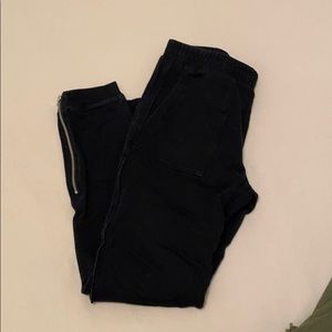 Black gap sweatpants